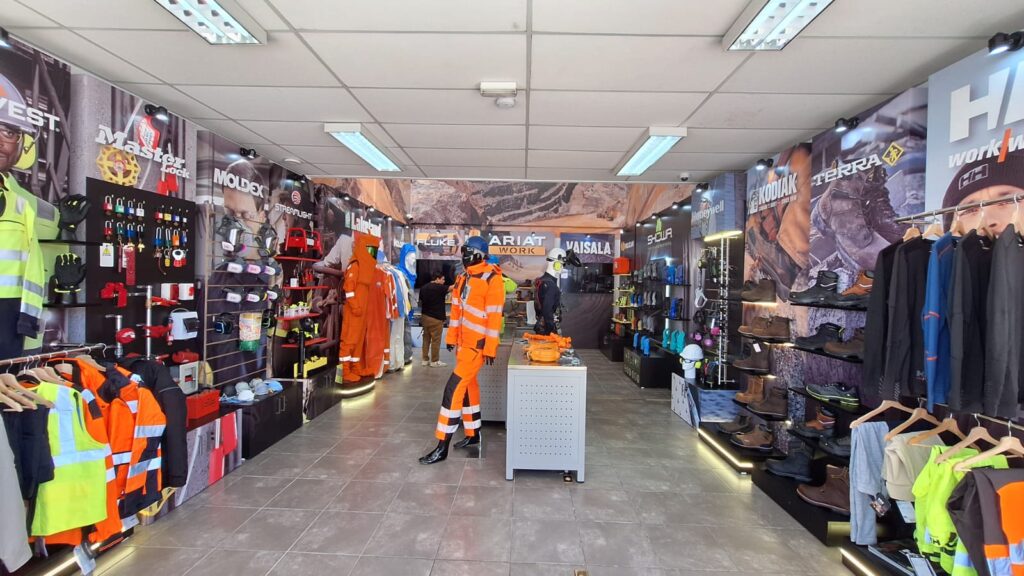 EFC Inaugura Showroom y Centro de capacitación en Arequipa